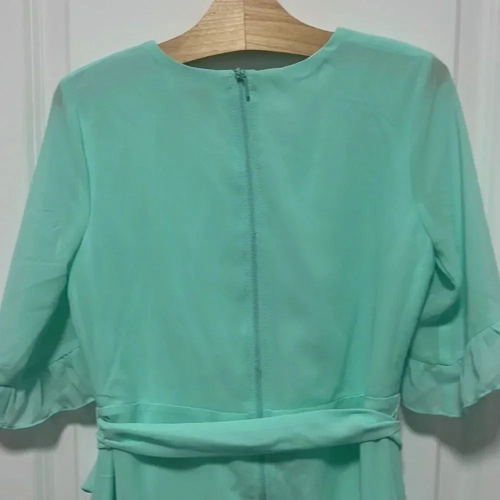 Gianni Bini Girls || Tiffany Blue Wrap Dress With Ruffles on Bottom Size 12.